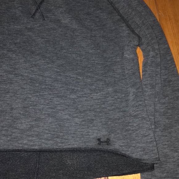 Under Armour crop - Picture 2 of 3